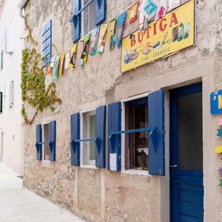 Lucky Luke Pool Apartments Novalja Exterior foto